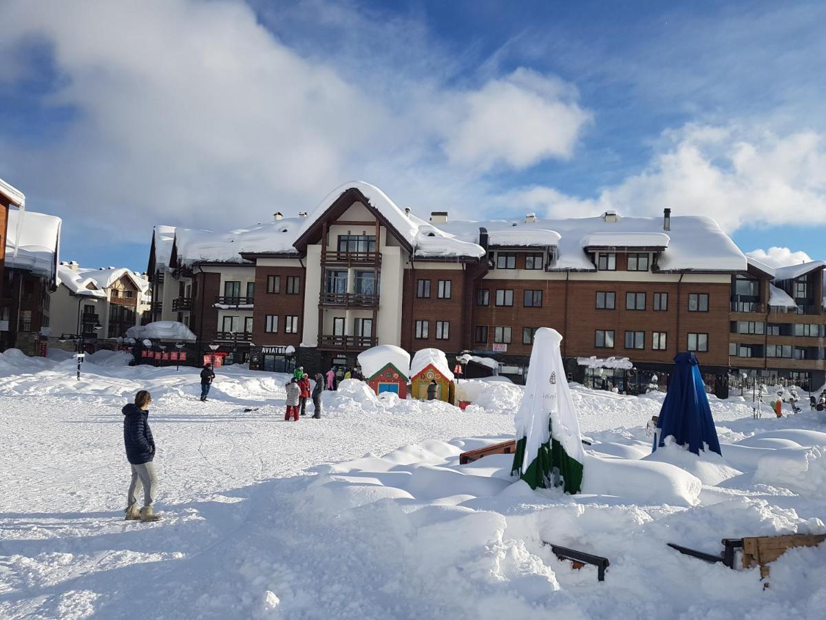 Happy Holidays Apartments In New Gudauri Esterno foto